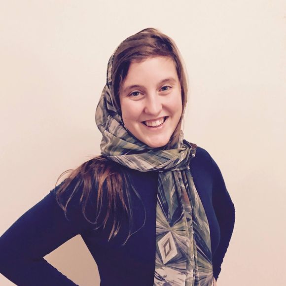 Meet your Posher, Tessa - Picture 1 of 1